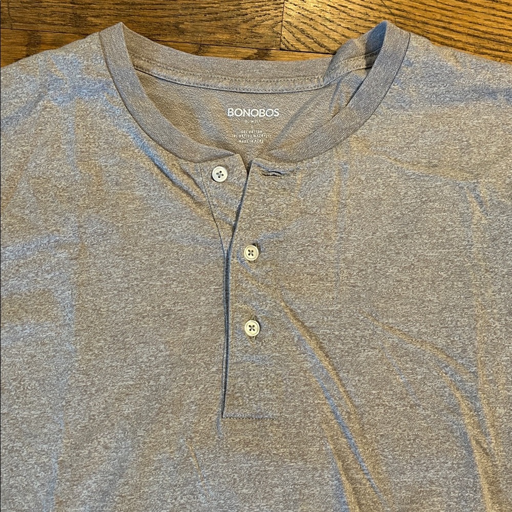 Two men’s Bonobos athletic long sleeve - Picture 6 of 8
